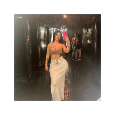 ALICE PUTITA CON GANAS DE POLLA. . .