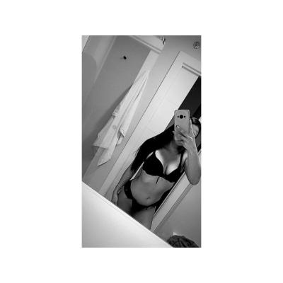 ardiente y sensual!! ven a disfrutar