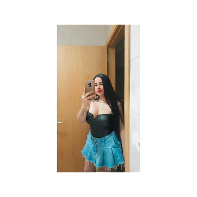 TU CHICA PREFERIDA /SALIDAS